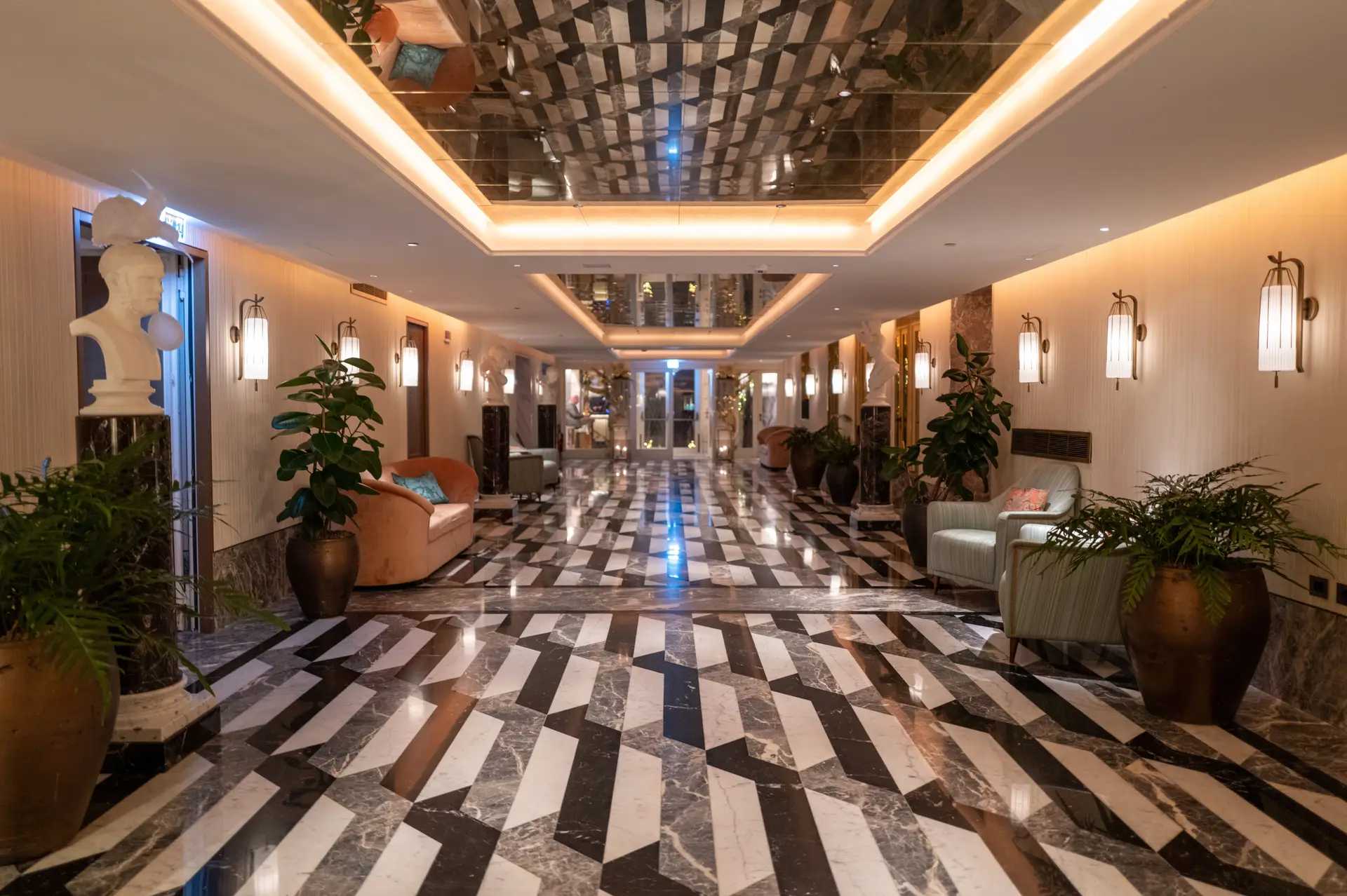 Luxus hotel lobby belső tér